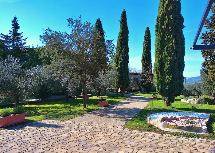 Alojamento de Acomodação e Pequeno-almoço La Collina Dei Venti 4*