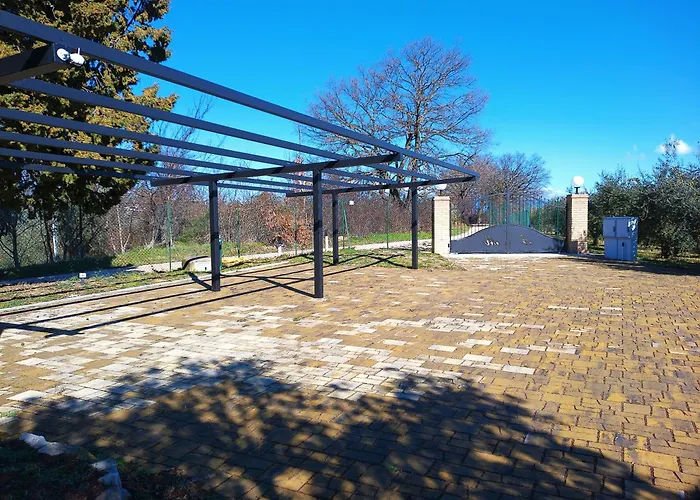 Alojamento de Acomodação e Pequeno-almoço La Collina Dei Venti Gualdo Cattaneo