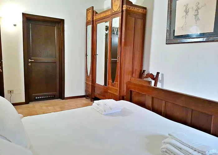 Alojamento de Acomodação e Pequeno-almoço La Collina Dei Venti Gualdo Cattaneo